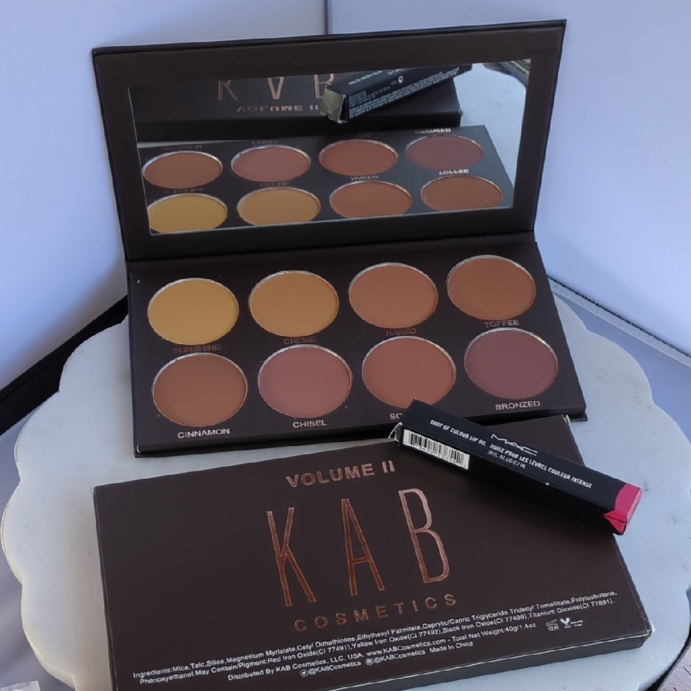 Kab Cosmetics Contour Palette and MAC Lip Oil